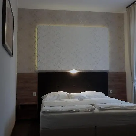 Πανσιόν Caesar Panzio